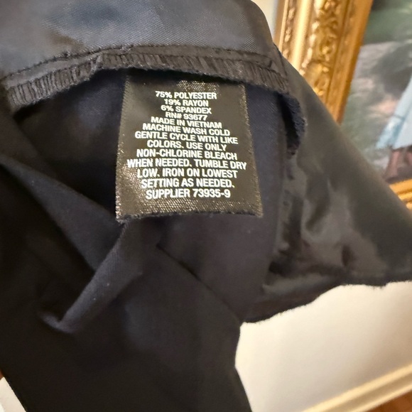 Worthington Women’s Suit  Elegant Black Blazer and Trousers - Picture 12 of 13